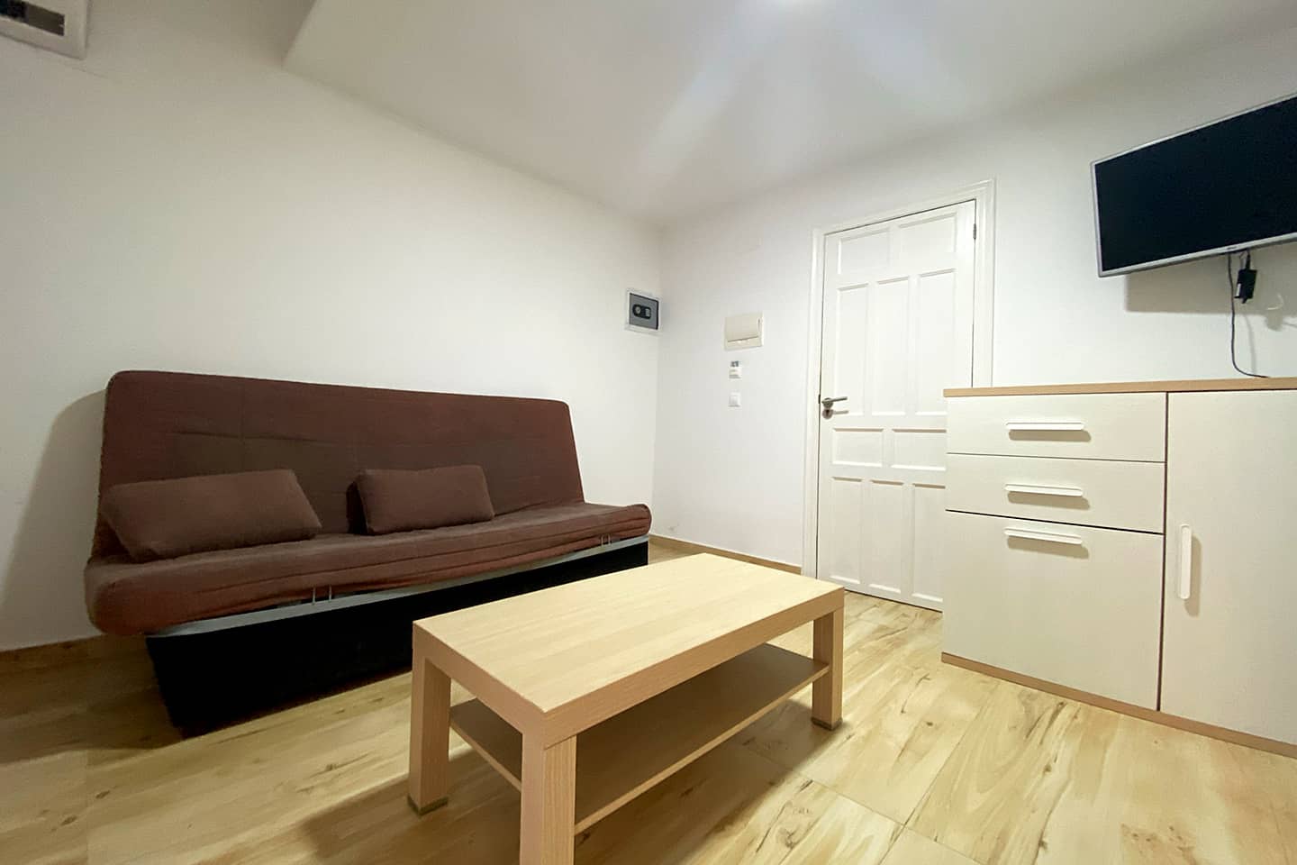 Habitación Cuádruple con Salón - Entrada · Nuevo Masín